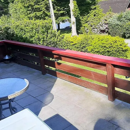 6 Person In Vakantiehuis Lyngdal